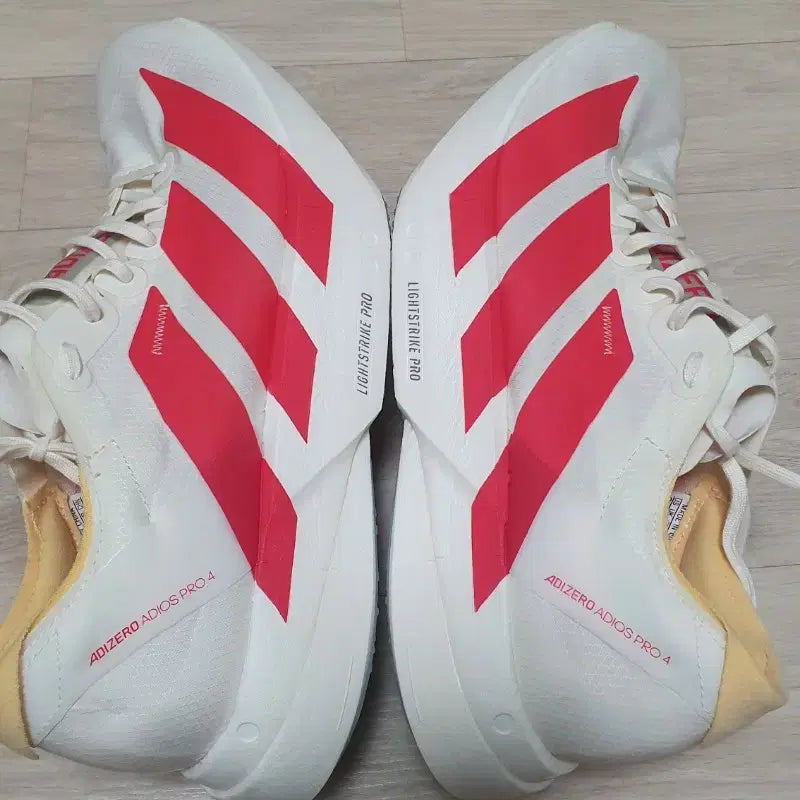 [BUNJANG] Adidas Adizero Adios Pro 4 Seoul Marathon Edition Running Shoes US9 / US9 아디다스 아디제로 아디오스 프로4 서울동아마라톤 에디션 러닝화