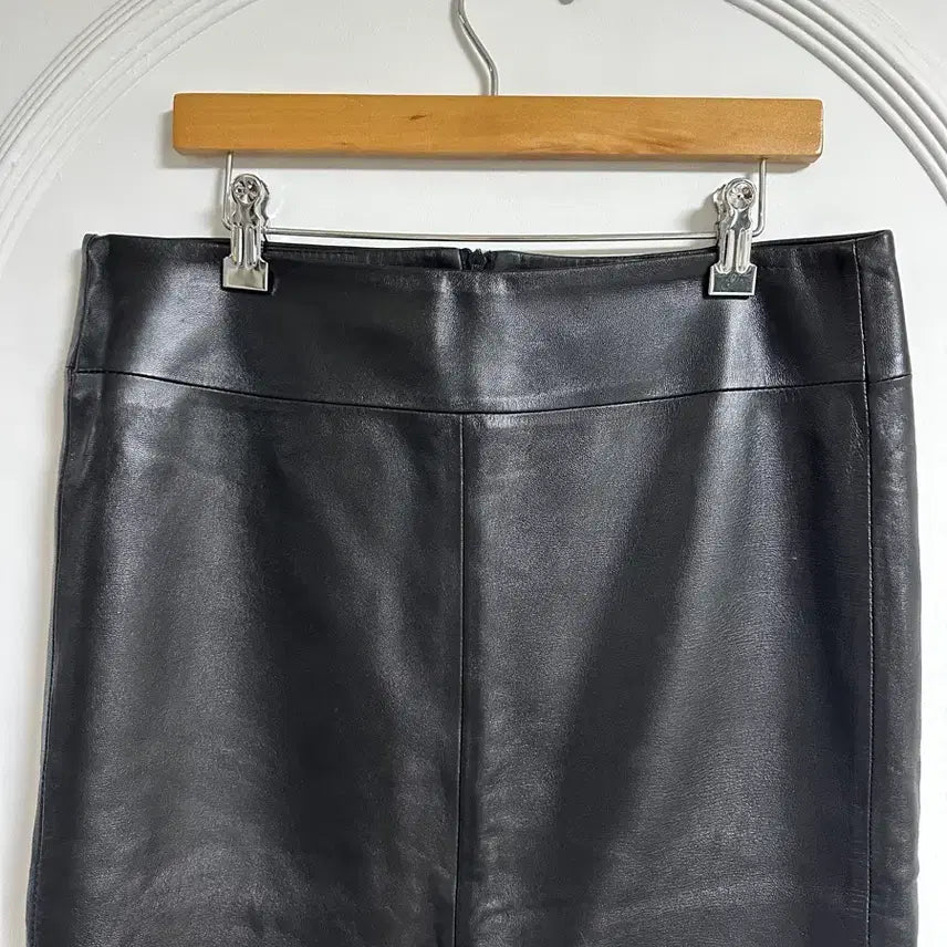 [BUNJANG] Egoist Black Genuine Leather Pencil Skirt / 에고이스트 블랙 양가죽 펜슬 스커트