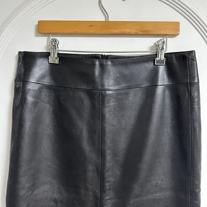 [BUNJANG] Egoist Black Genuine Leather Pencil Skirt / 에고이스트 블랙 양가죽 펜슬 스커트