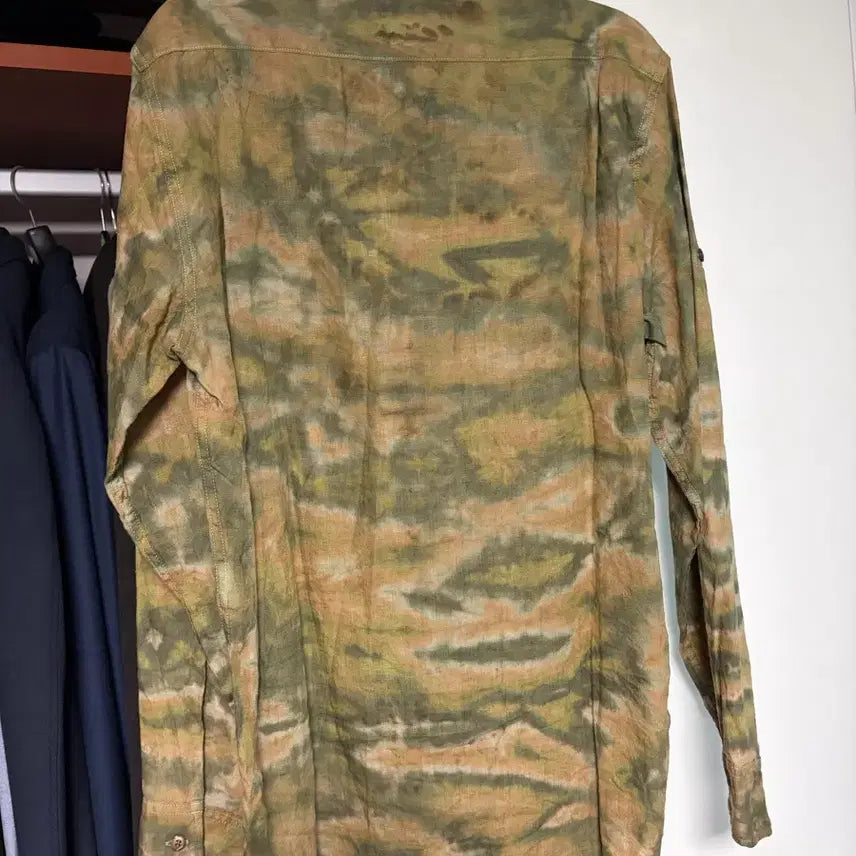[SOLD OUT] 나이젤카본 카모셔츠 48 사이즈