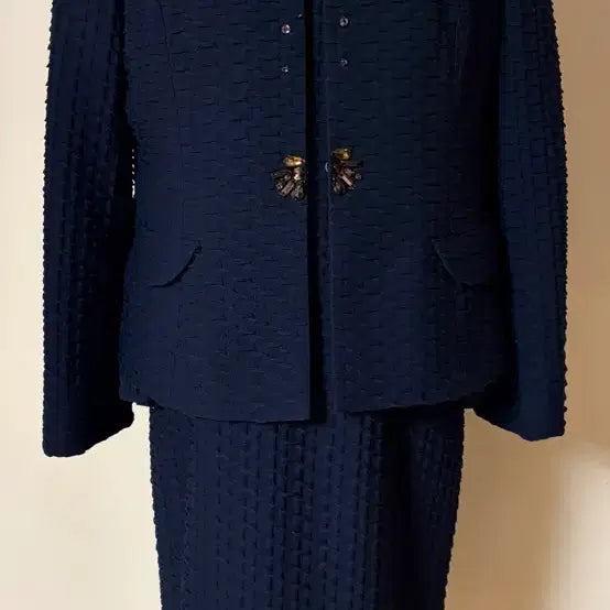 [BUNJANG] Luciano Choi Navy Two-Piece Set / 루치아노최 투피스