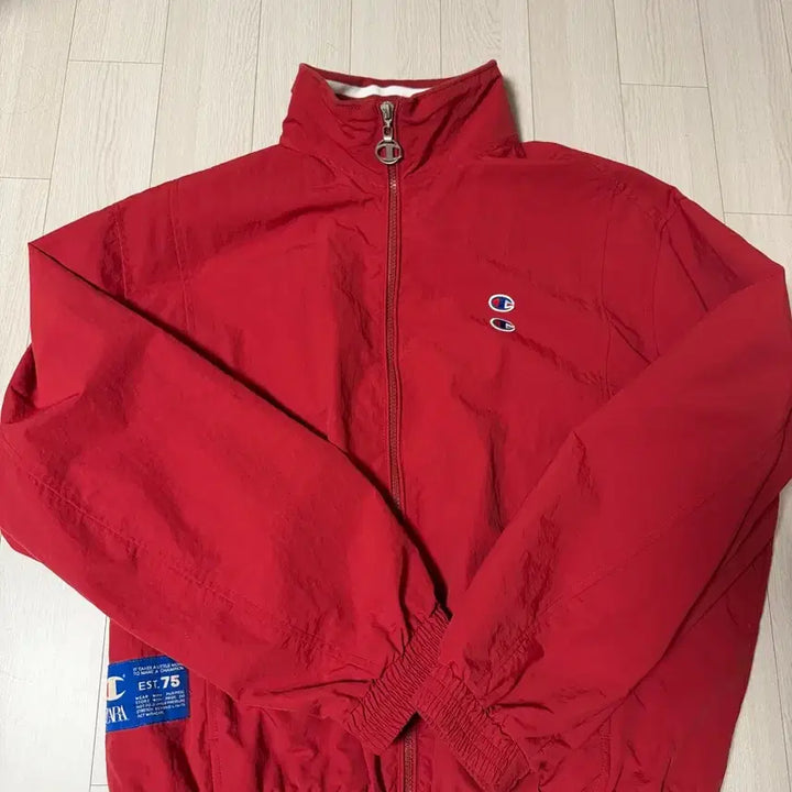 [BUNJANG] Zara x Champion Technical Patch Jacket Red / 자라 x 챔피온 테크니컬 패치 자켓 레드