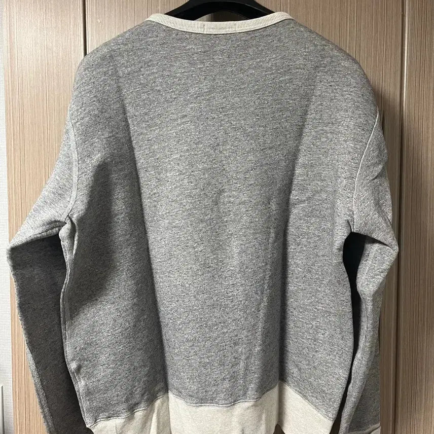 [BUNJANG] Polo Printing Two-Tone Sweatshirt / 폴로 프린팅 투톤 스웻셔츠 맨투맨