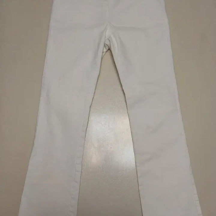 [BUNJANG] Ivory White Cotton Semi Bootcut Pants / 아이보리 화이트 코튼 세미 부츠컷 바지