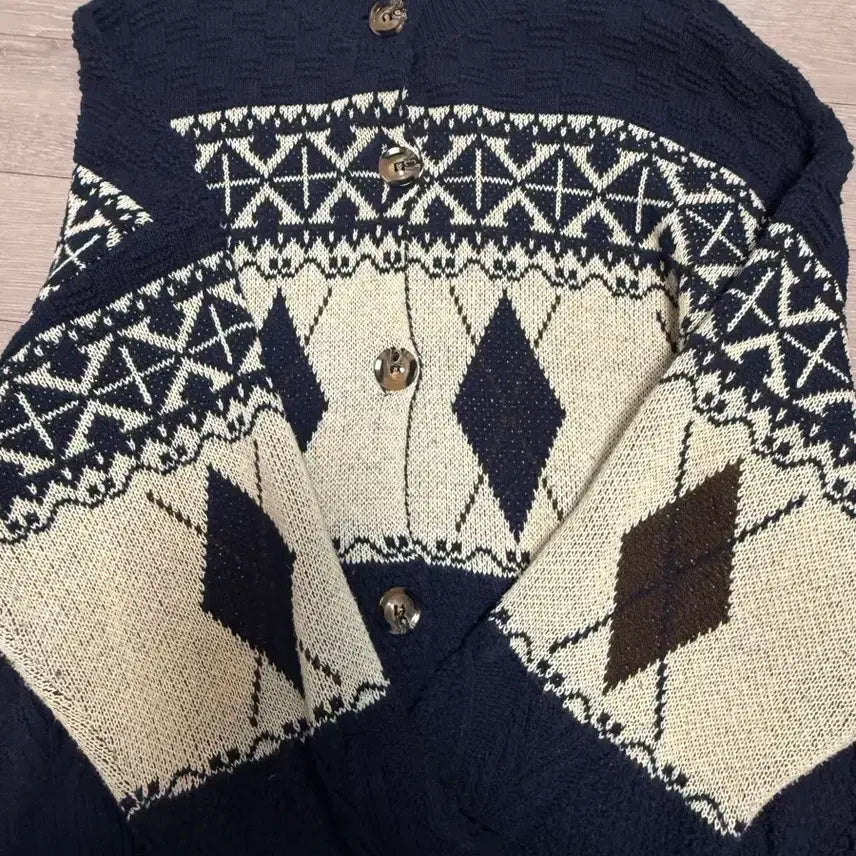 [BUNJANG] Ablley Knit Cardigan / 에이블리 니트 가디건