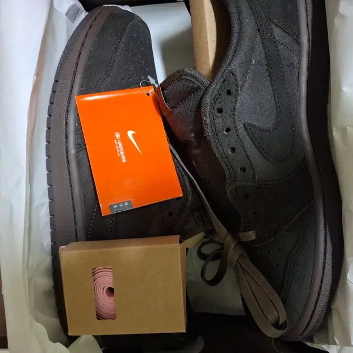 [BUNJANG] Nike Air Jordan 1 Travis Scott Velvet Brown / 나이키 에어 조던1 트래비스 스캇 벨벳 브라운 250  팝니다