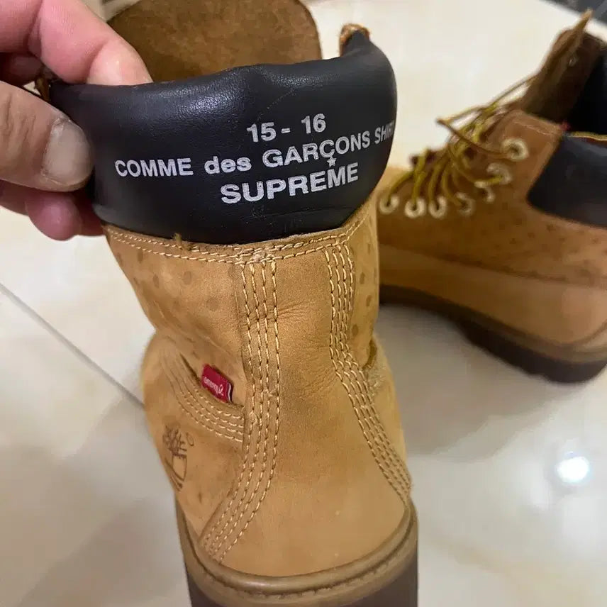[BUNJANG] Comme des Garçons x Supreme x Timberland Collaboration Work Boots / 꼼데x슈프림x팀버 콜라보 워커부츠