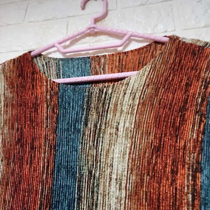 [BUNJANG] Mani Vertical Stripe Pleated Short-Sleeve Long Dress / 마니 세로 스트라이프 플리츠 반팔 롱 원피스