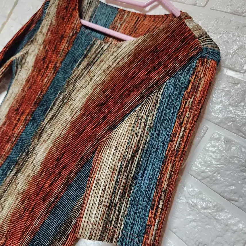 [BUNJANG] Mani Vertical Stripe Pleated Short-Sleeve Long Dress / 마니 세로 스트라이프 플리츠 반팔 롱 원피스