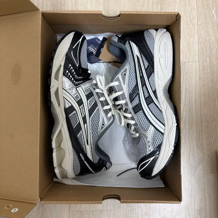 [BUNJANG] Asics Gel-Kayano 14 Black Glacier Grey / [275] 아식스 젤 카야노 14 블랙 글레이셔 그레이 (상태 최상)