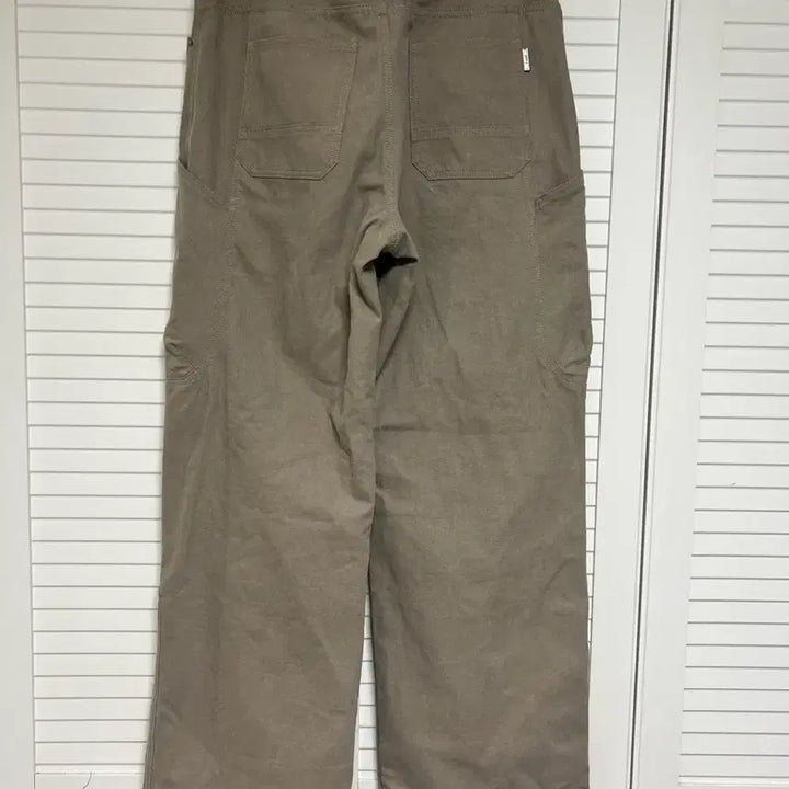 [BUNJANG] JUUN.J 26SS Structured Beige Cargo Pants / [48]준지 26ss 스트럭쳐드 베이지 카고팬츠