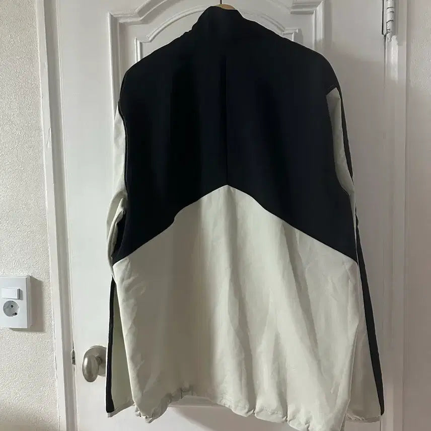 [BUNJANG] Under Armour Windbreaker XXL / 언더아머 바람막이 XXL