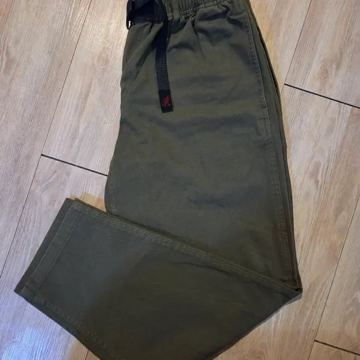 [BUNJANG] Gramicci Wide Tapered Pants (Khaki, S) / 텍X새상품) 그라미치 와이드 테이퍼드(카키, S)
