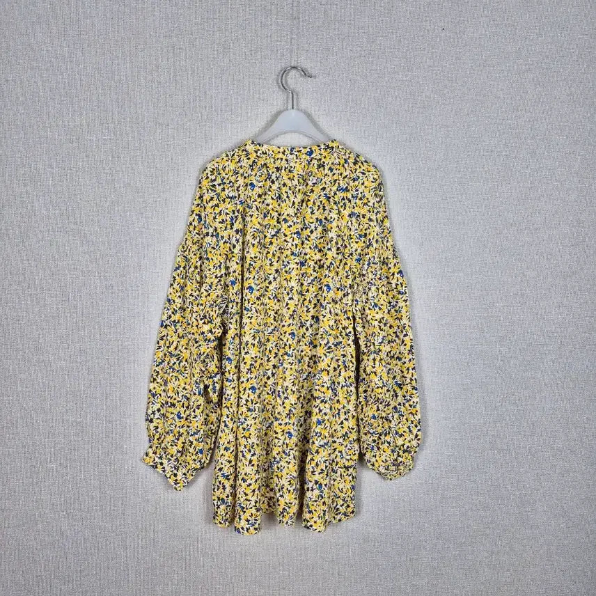 [BUNJANG] Rayon 100% Flower Pattern Yellow Blouse / 