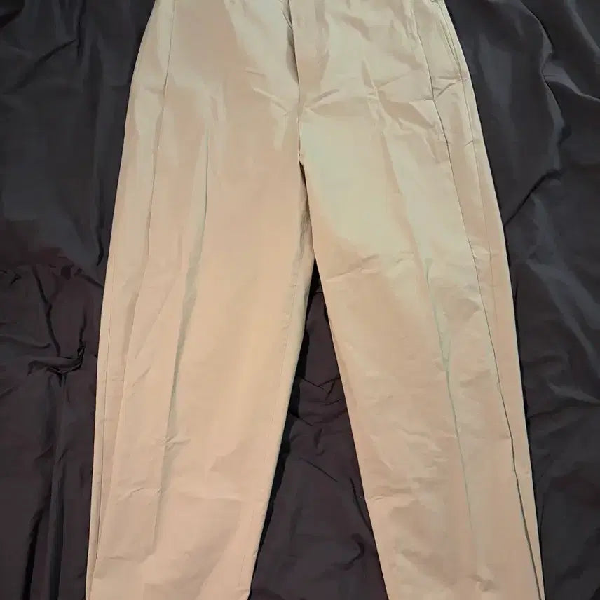 [BUNJANG] Amomento Garcon Pants Light Grey L / 아모멘토 가르송 팬츠 라이트 그레이 L