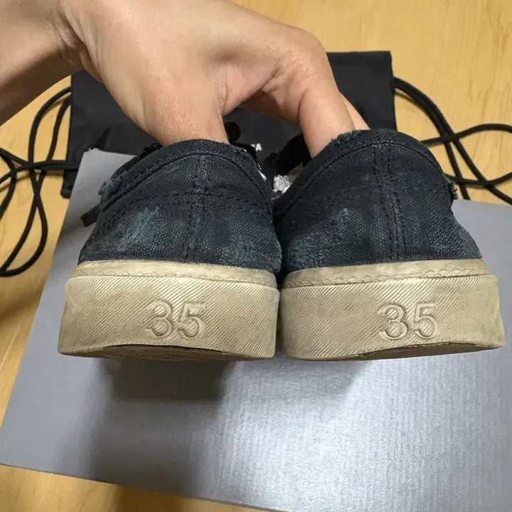 [BUNJANG] Balenciaga Paris Low Sneakers / 발렌시아가 로우 파리 스니커즈 (35)