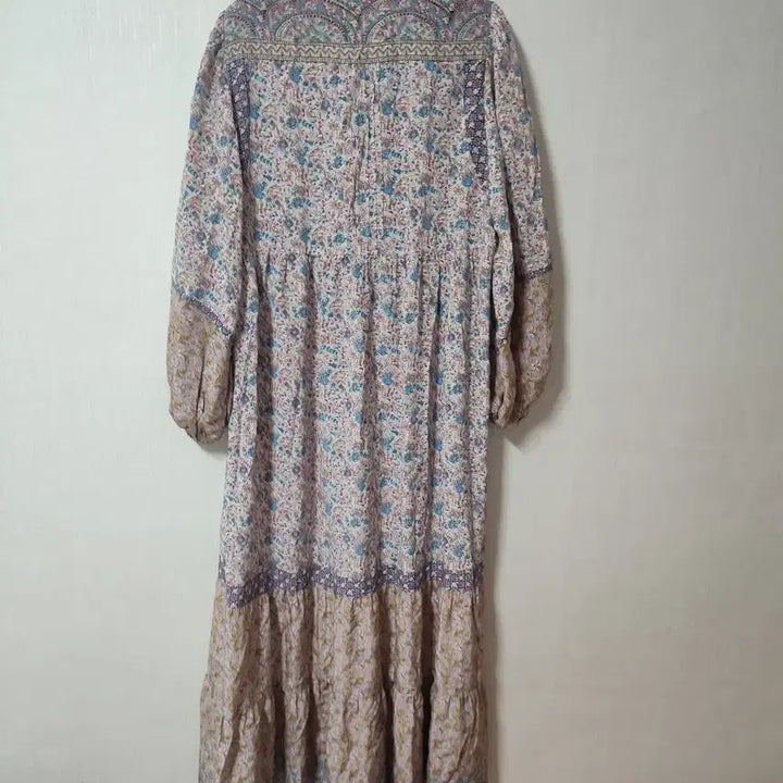 [SOLD OUT] 아떼바네사브루노실크롱원피스(미사용새상품)
