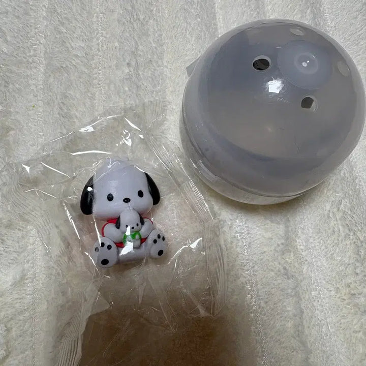 [BUNJANG] Sanrio Pochacco Figure Gacha / 포차코 인형을 안고있는 피규어 가챠
