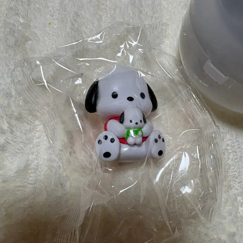 [BUNJANG] Sanrio Pochacco Figure Gacha / 포차코 인형을 안고있는 피규어 가챠