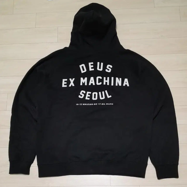 [BUNJANG] Deus Ex Machina Seoul Hoodie Black XL / 데우스 엑스마키나 서울 후드 블랙 (XL)