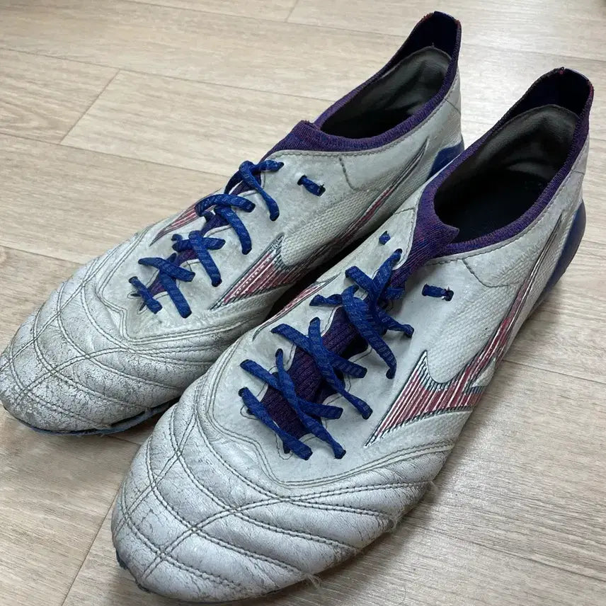 [BUNJANG] Mizuno Morelia 260 Soccer Cleats / 미즈노 모렐리아 260 축구화