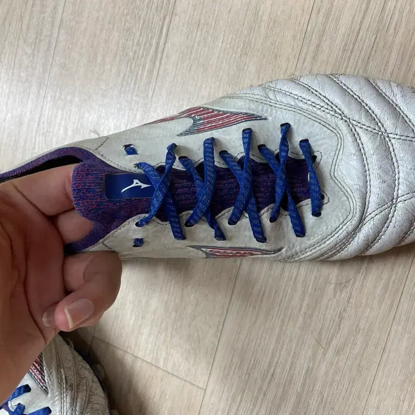 [BUNJANG] Mizuno Morelia 260 Soccer Cleats / 미즈노 모렐리아 260 축구화