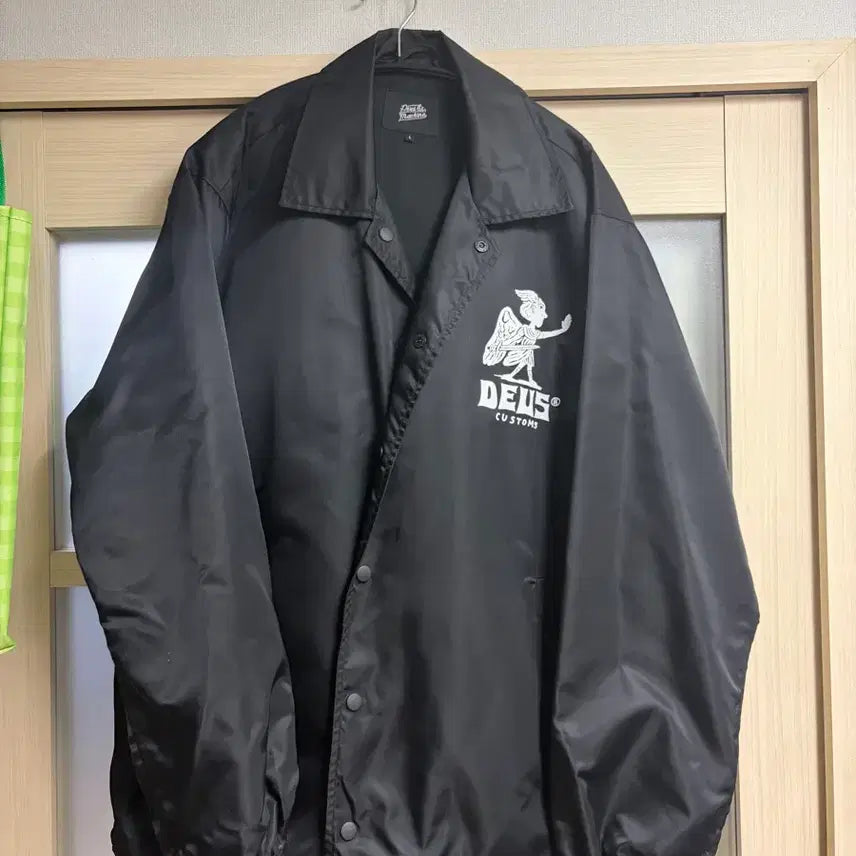 [BUNJANG] Deus Ex Machina Black Devil Coach Jacket / 데우스 엑스 마키나 블랙 데빌 코치 자켓