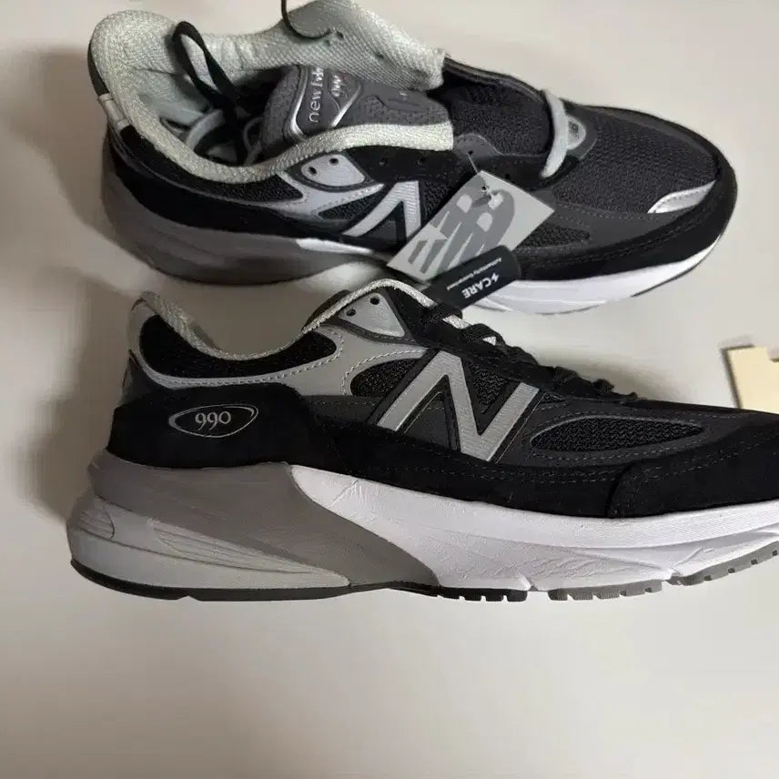 [BUNJANG] New Balance 990v6 285 / 뉴발란스 990v6 285 새제품