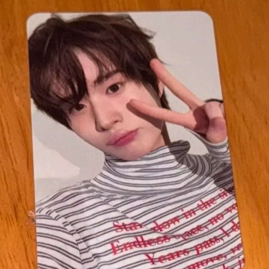 [BUNJANG] TWS Mini 5th Album Lucky Draw Photocard - Kyungmin (2 pcs) / TWS 미니 5집 단봉 특전 포카 경민 2장
