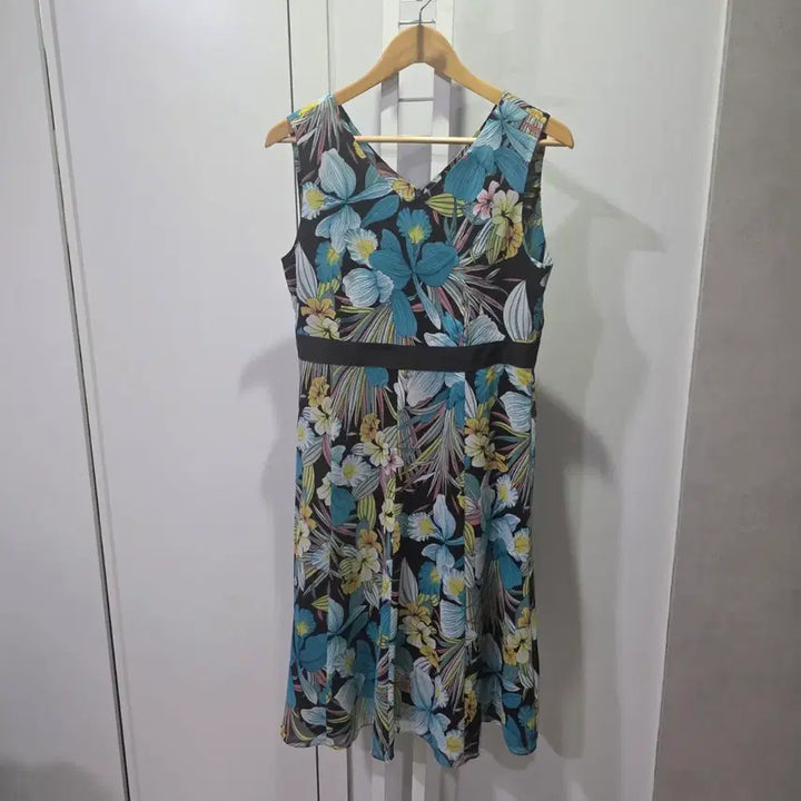 [BUNJANG] G&amp;B JEAN Floral Sleeveless Long Dress / 지앤비진 플라워 패턴 민소매 원피스