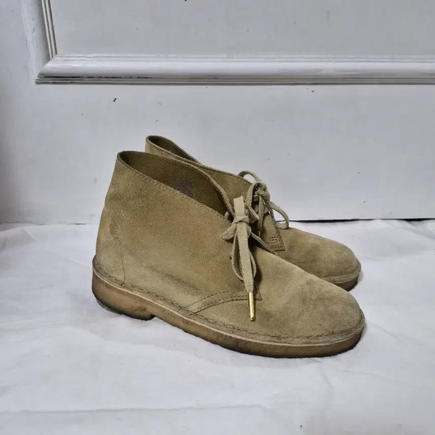 [SOLD OUT] (230) 클락스 데저트 부츠