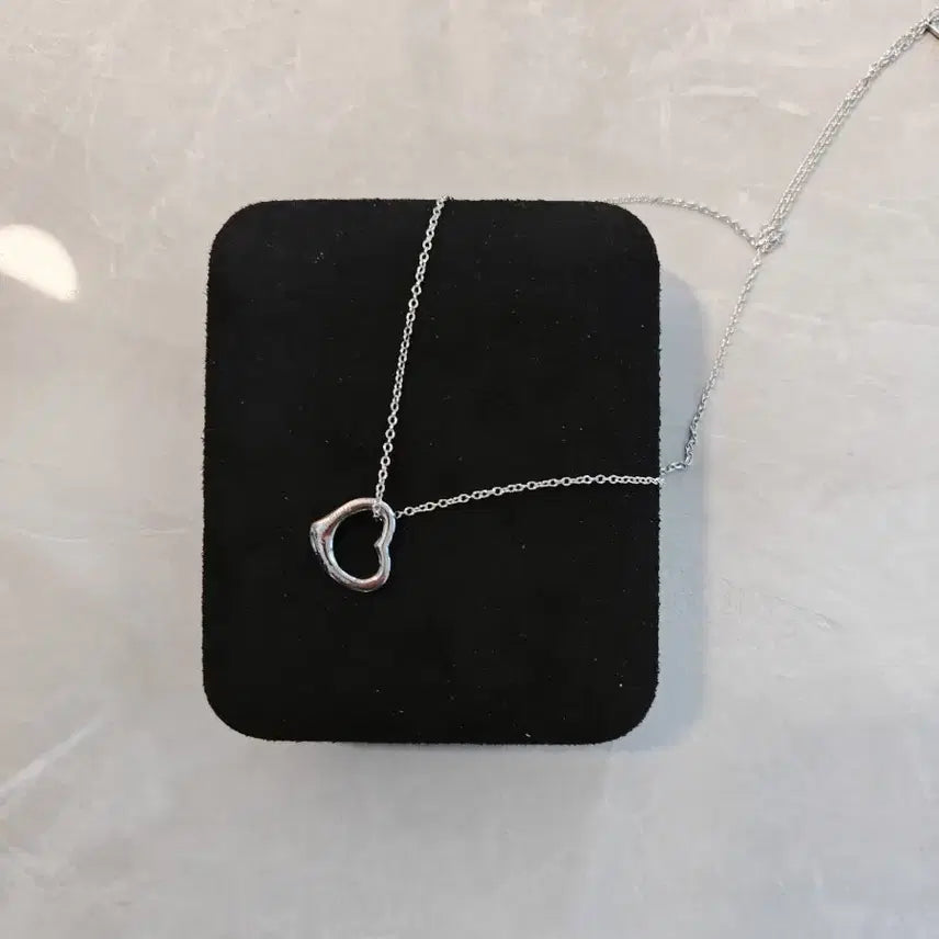 [BUNJANG] Heart Shape Silver Necklace / 하트모양 실버 목걸이
