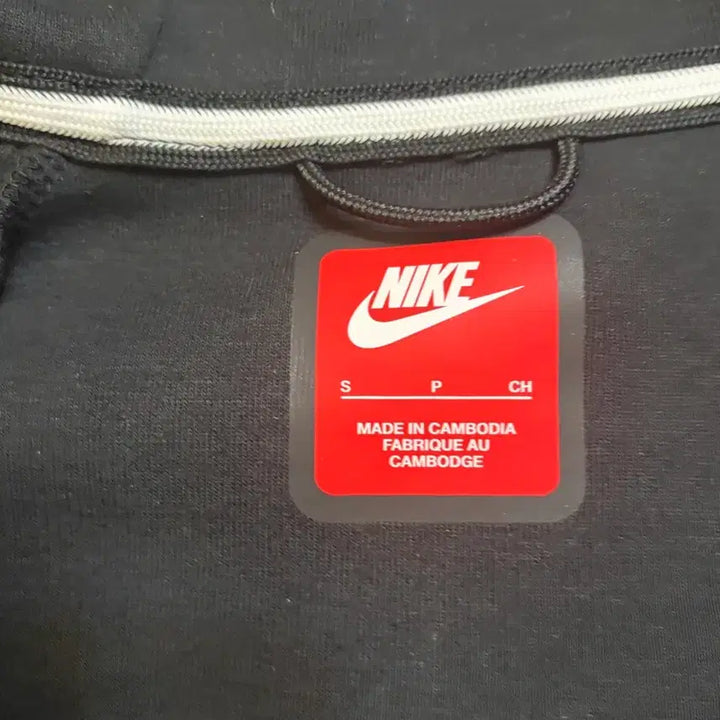 [BUNJANG] Nike Tech Pack Full Zip-Up Hoodie Black / 나이키 테크팩 풀집업 블랙