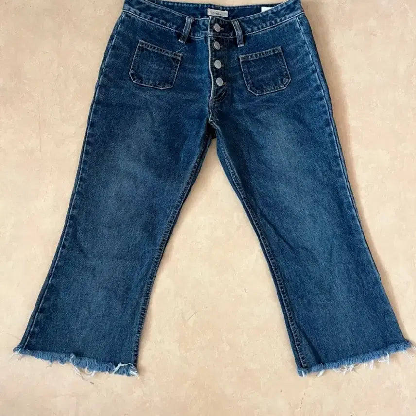 [BUNJANG] Capri Denim Pants / 카프리 데님팬츠