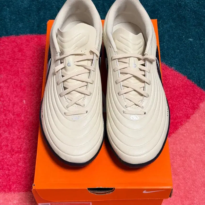 [BUNJANG] Nike Maestro Academy TF Football Boots Size 280 / 나이키 마에스트로 아카데미 tf nu3 [280]