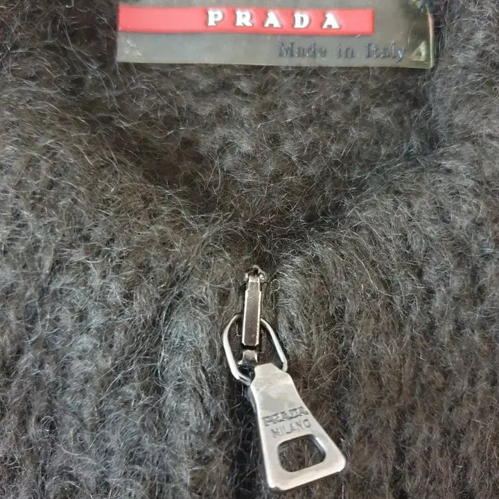 [BUNJANG] Prada Wool Knit Zip-Up Jacket / 프라다 울 니트 집업 자켓