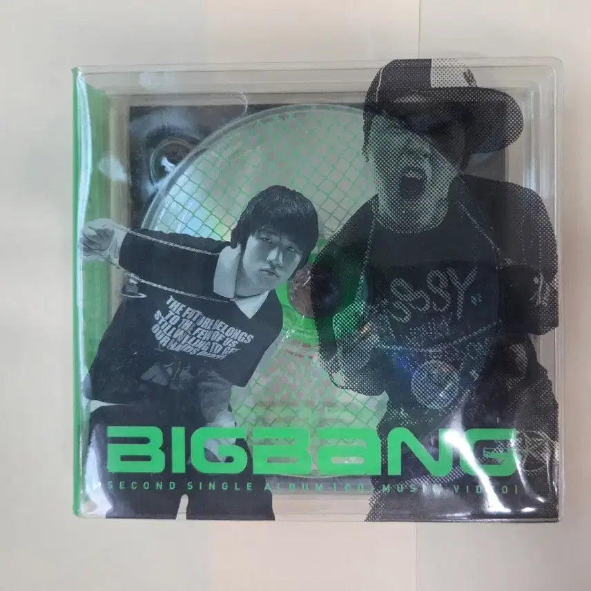 [BUNJANG] BIGBANG BIGBANG Is V.I.P 2nd Single Album / BIGBANG 빅뱅 두번 째 싱글 BIGBANG Is V.I.P 앨범