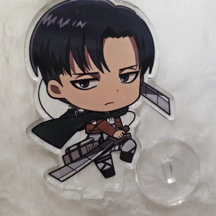 [BUNJANG] Attack on Titan Levi Acrylic Stand / 진격의 거인 리바이 아크릴 스탠드 비공굿