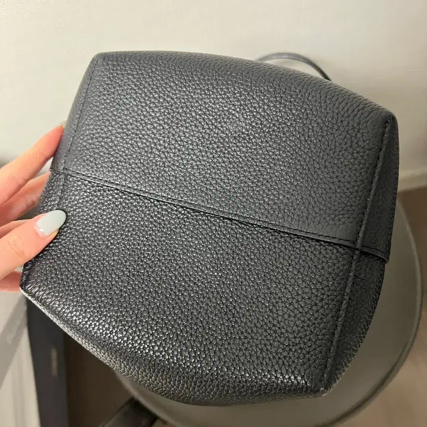 [BUNJANG] Faah Tangle OGNI Bag Black Shoulder Bag / 파흐탱 OGNI백 블랙