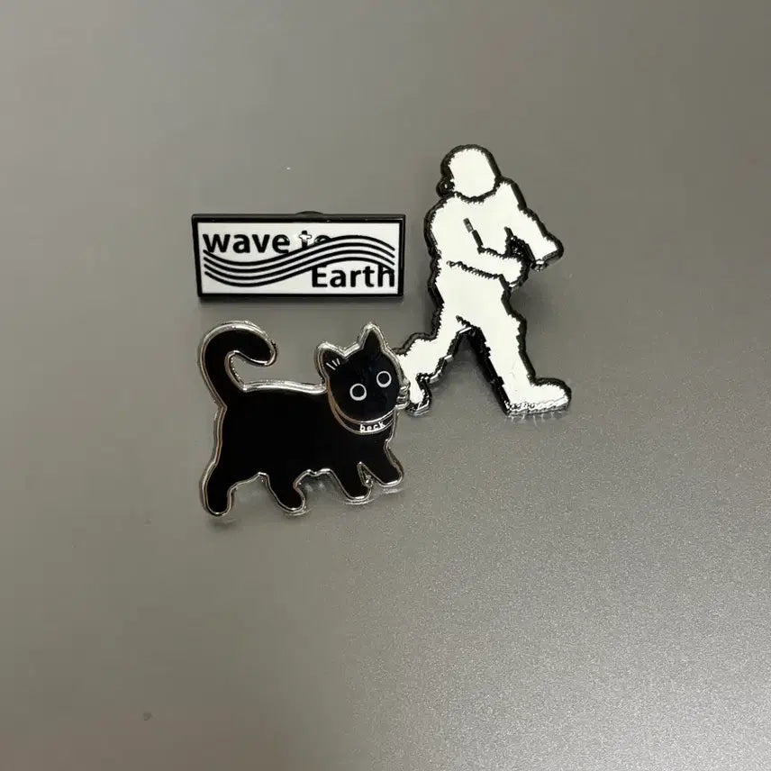 [BUNJANG] Wave To Us Play With Earth! Seoul Concert Badge Set / 웨이브투어스 play with earth! seoul 콘서트 뱃지세트