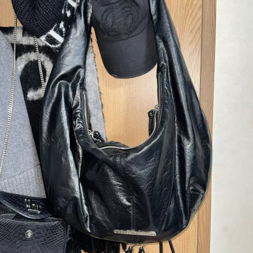 [BUNJANG] Trimmingbird Hobo Bag / 트리밍버드 호보백