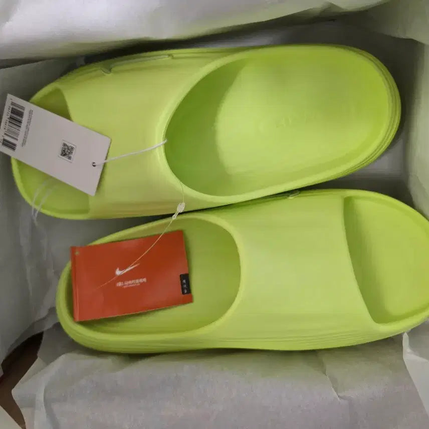 [BUNJANG] Nike ReactX Rejuvenate Slide Volt Ice / [260]나이키 리액트X 리주버네이트 슬라이드 볼트 아이스