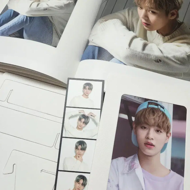 [BUNJANG] Wanna One Photo Essay (Includes POB) + Unofficial Photobook Gift / 워너원 포토에세이(특전 포함)+비공식 포토북 증정