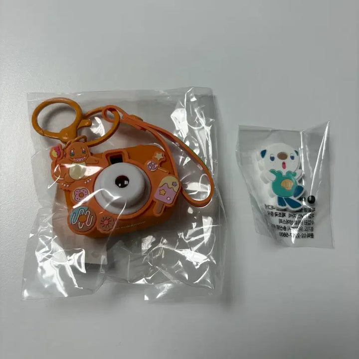 [BUNJANG] Orthomol Pairey Camera Keyring + Magnet / 올리브영 오쏘몰 파이리 카메라키링 + 마그넷