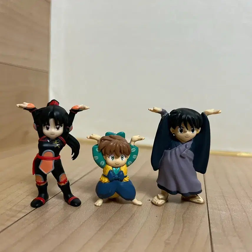 [BUNJANG] Inuyasha Pen Stand Capsule Gacha Figures 3-Piece Set / 이누야샤 펜 스탠드 캡슐 가챠 피규어 3종 세트