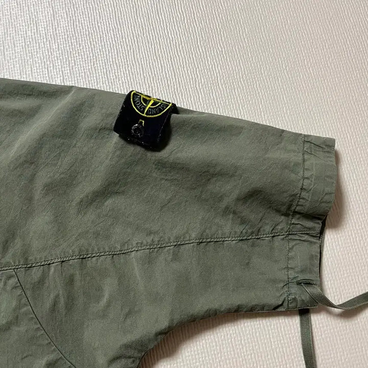[BUNJANG] Stone Island Short Sleeve Anorak Hoodie - Khaki - Size L / 스톤아일랜드 반팔 아노락 후드L