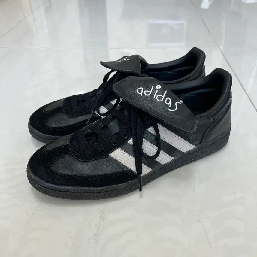 [BUNJANG] Adidas Spezial Handball Core Black Cloud White Shoes / [260] 아디다스 스페지알 핸드볼 코어 블랙 클라우드 화이트