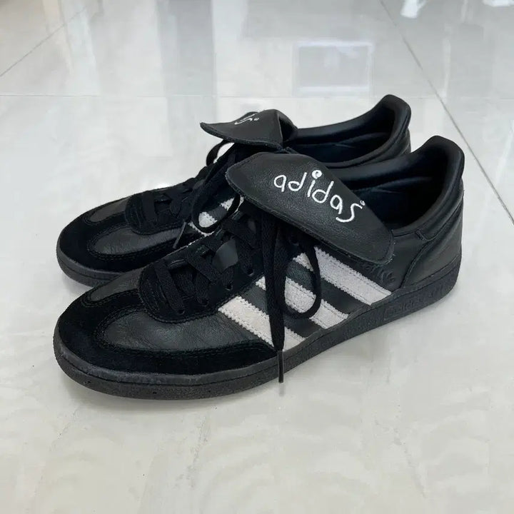 [BUNJANG] Adidas Spezial Handball Core Black Cloud White Shoes / [260] 아디다스 스페지알 핸드볼 코어 블랙 클라우드 화이트