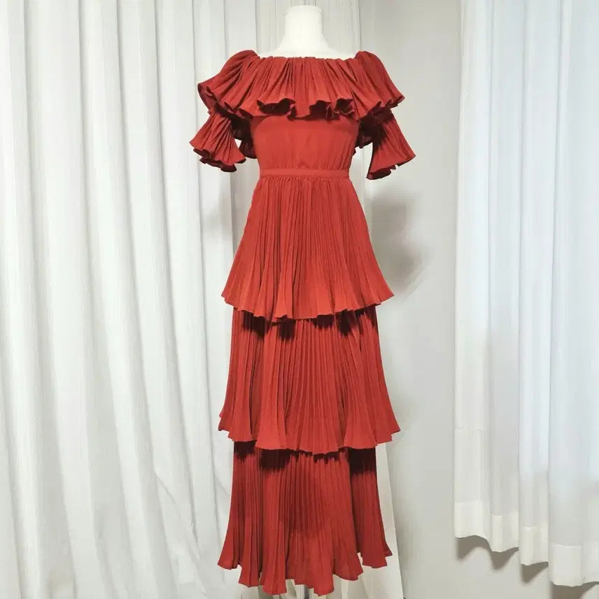 [BUNJANG] Self-Portrait Pleated Layered Crimson Red Dress UK8 / 셀프포트레이트 플리츠 레이어드 크림슨레드 드레스 원피스(UK8)상태좋음