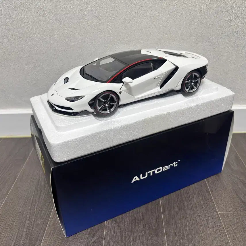 [BUNJANG] Autoart 1:18 Lamborghini Centenario Diecast Model / 1:18 다이캐스트 오토아트 람보르기니 센테나리오